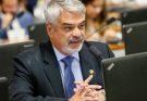 Humberto aciona autoridades federais para rigorosa apuração de incêndio na UFPE